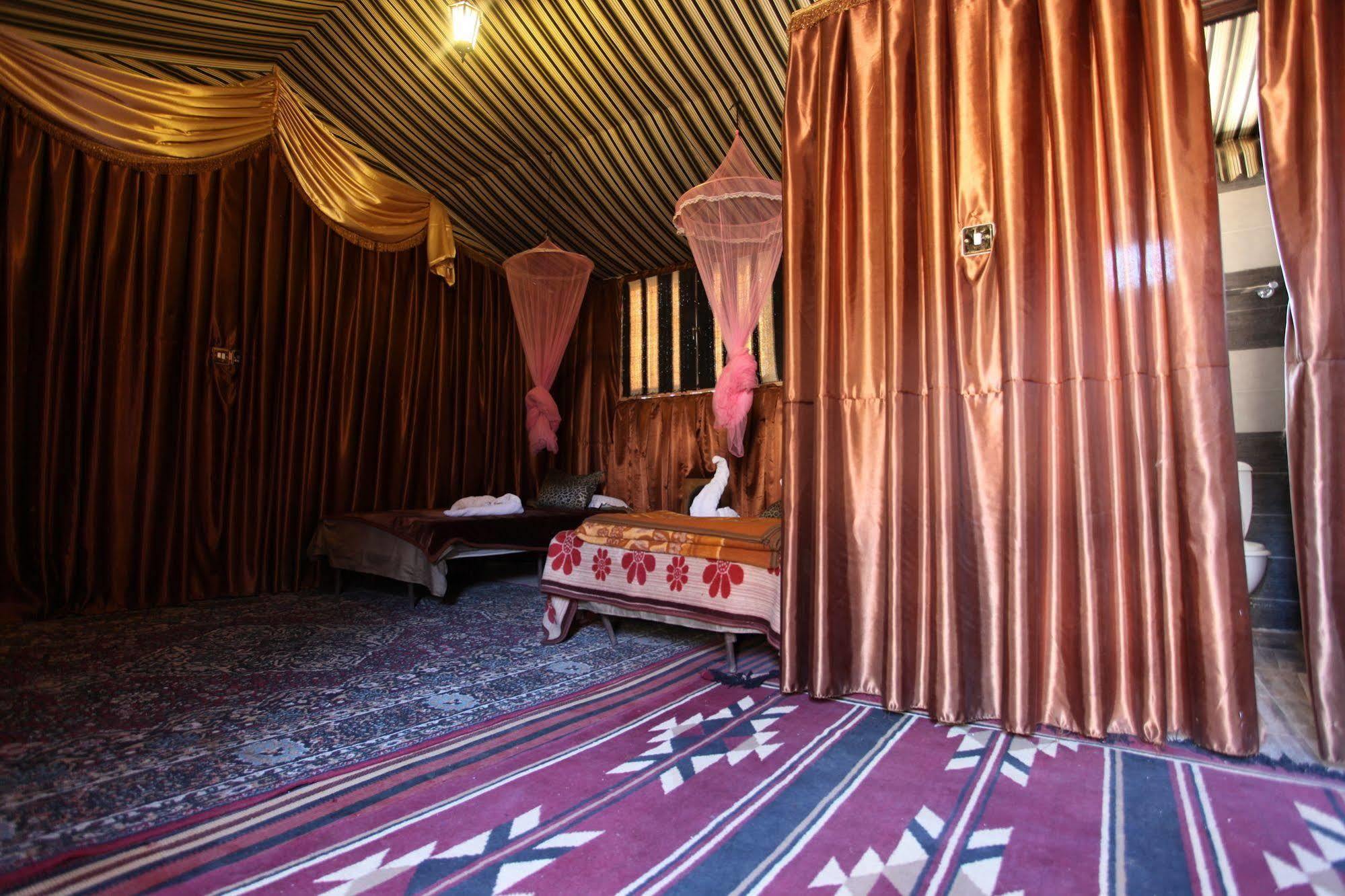 Captain'S Desert Camp Wadi Rum Extérieur photo
