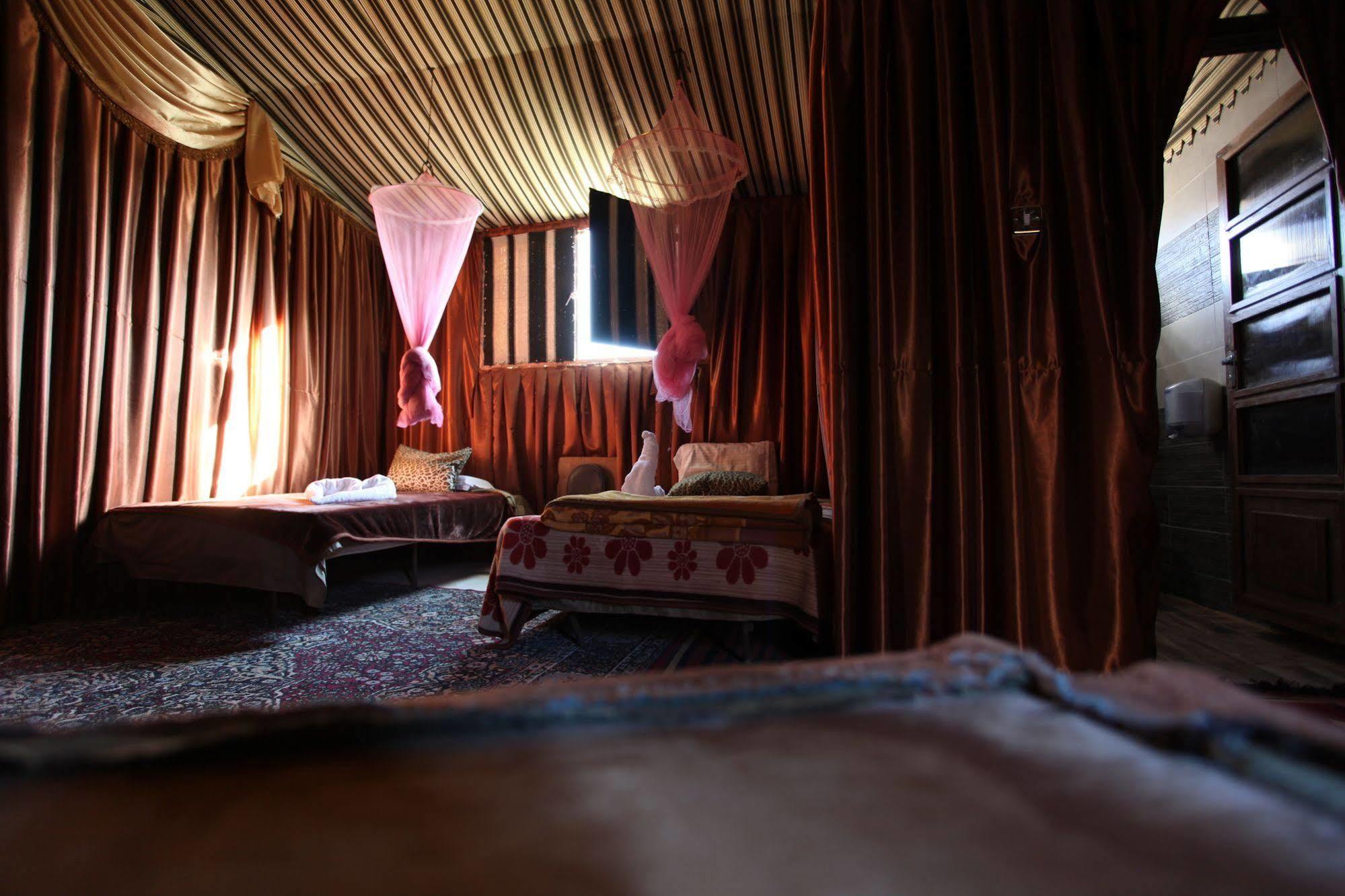 Captain'S Desert Camp Wadi Rum Extérieur photo